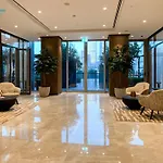 Blue Breeze - Luxury Apartment In Downtown