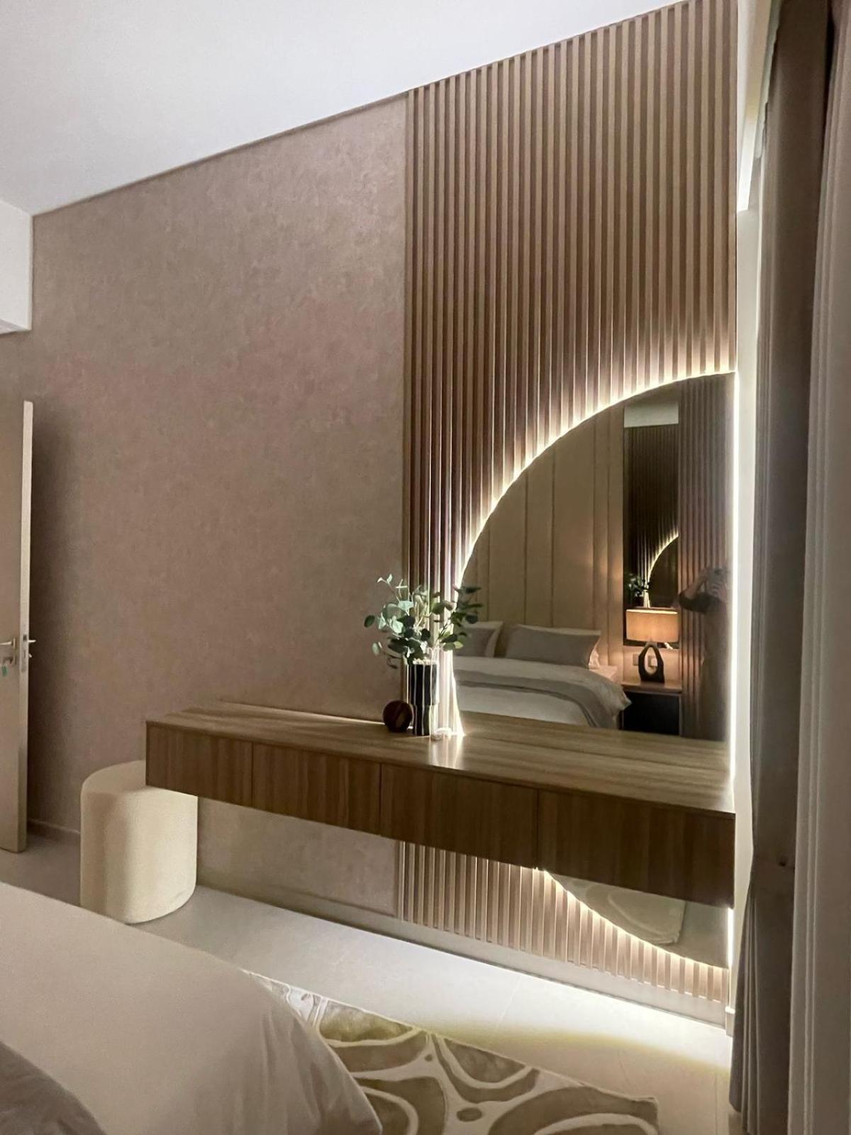 Blue Breeze - Luxury In Downtown *