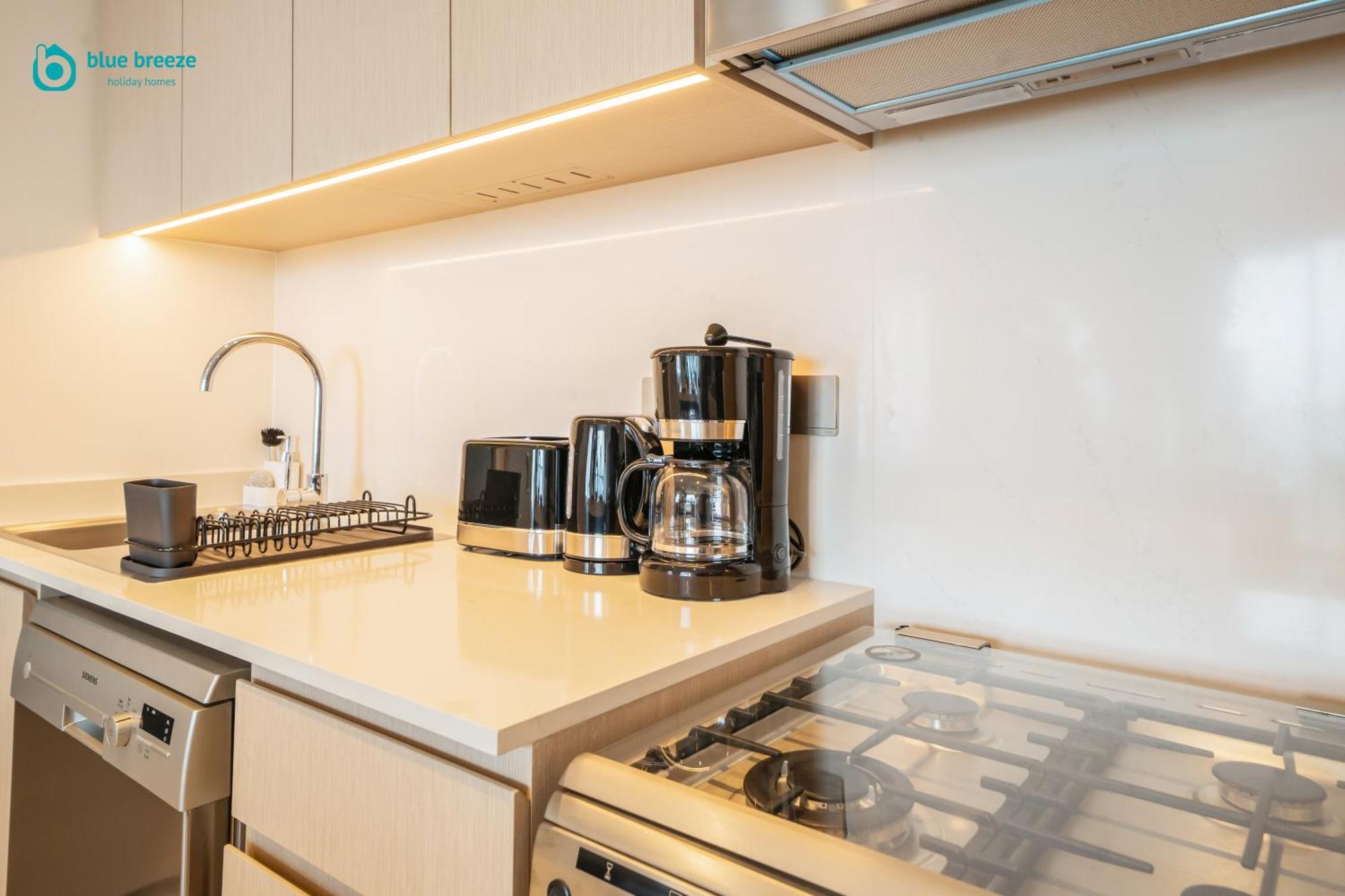 Blue Breeze - Luxury In Downtown