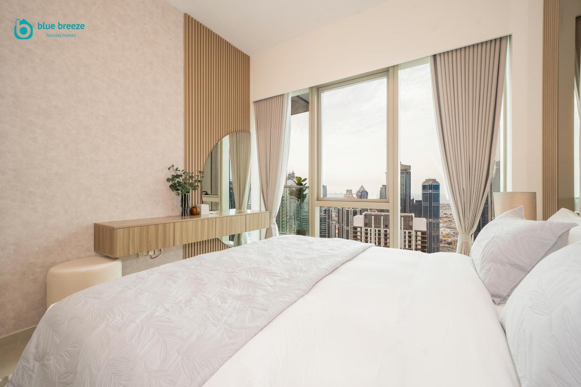 Blue Breeze - Luxury In Downtown Apartment *