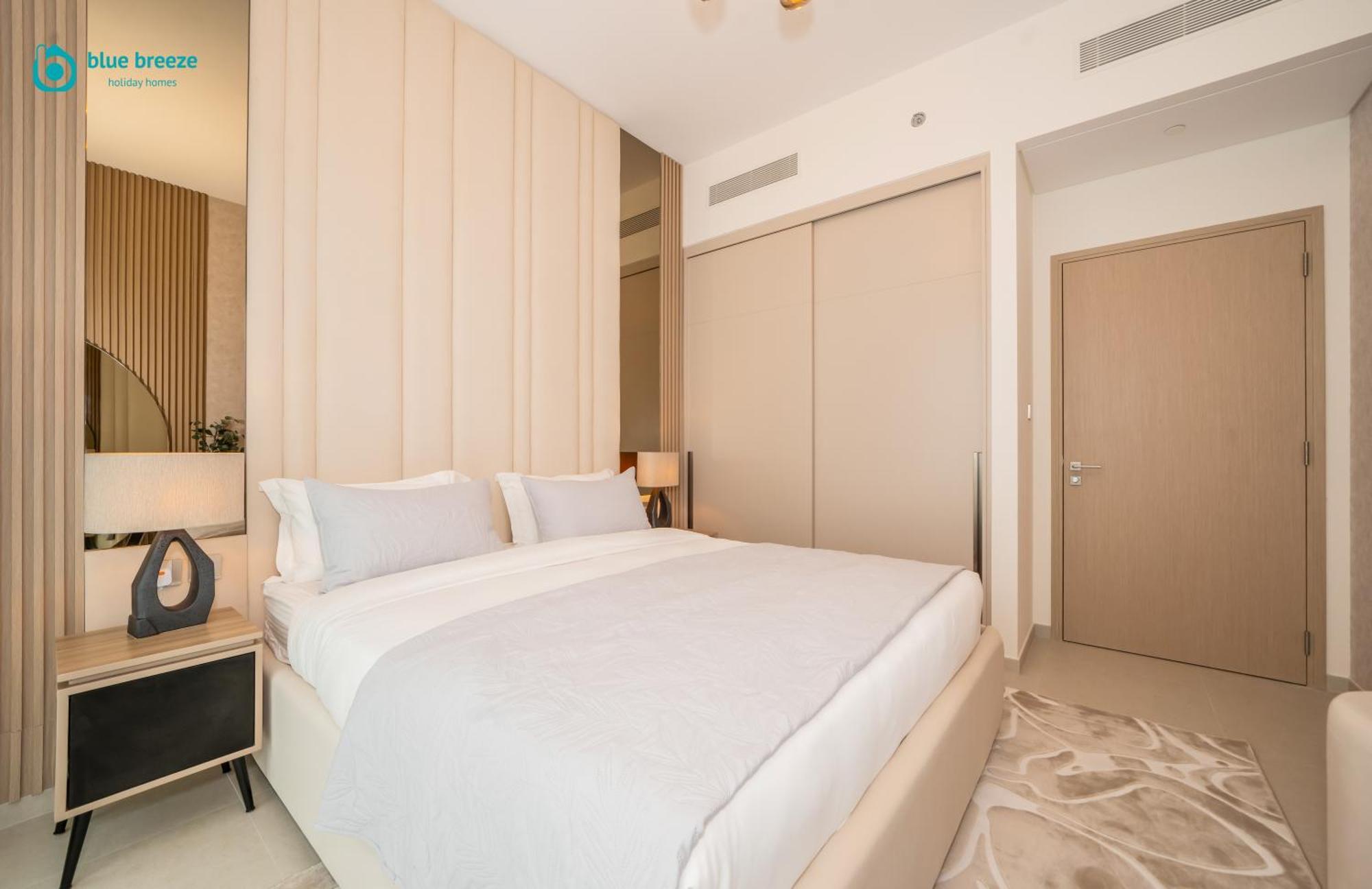 Blue Breeze - Luxury In Downtown Apartment Dubai